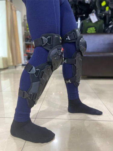 Ones Again Наколенники Carbon Fiber Force в Ростове-на-Дону